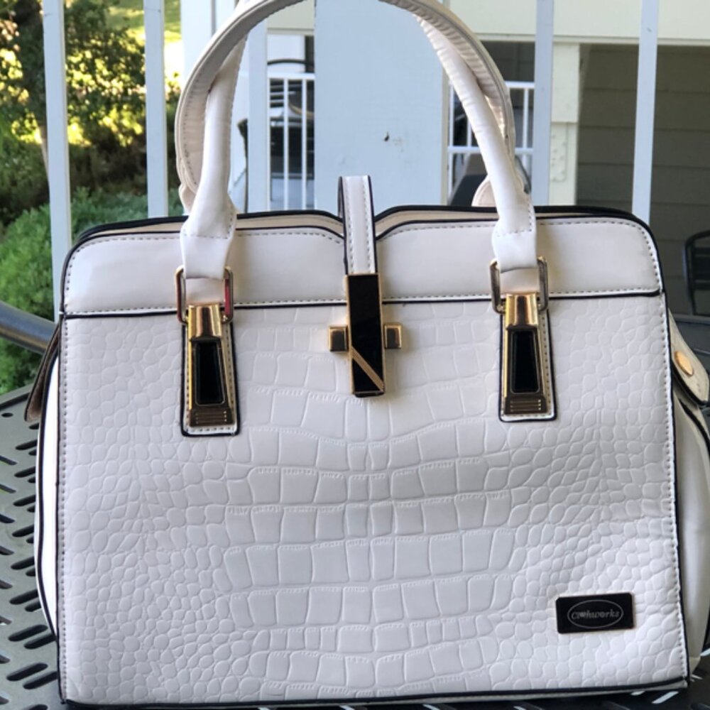 Clothworks Satchel White